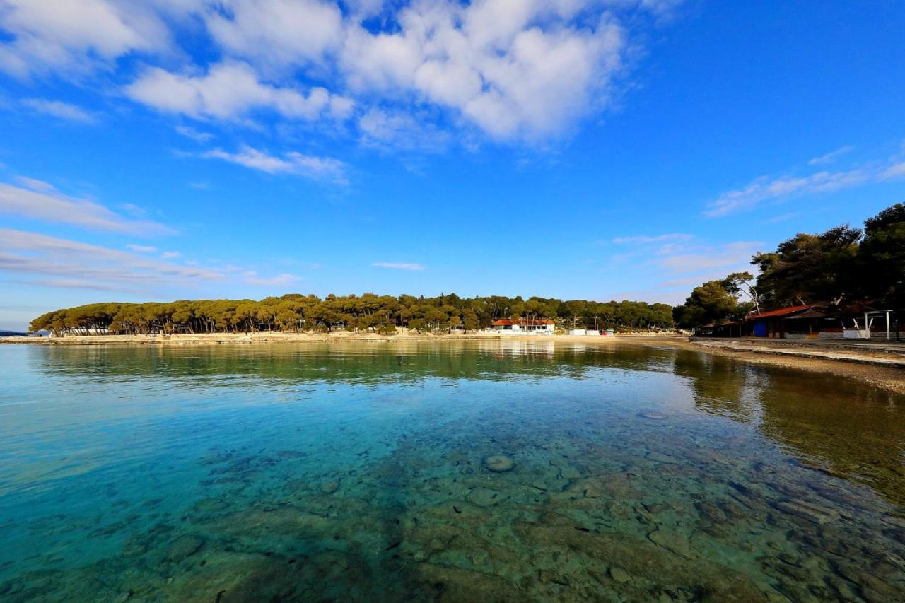 Mobile Home Saky, Biograd Na Moru Zewnętrze zdjęcie