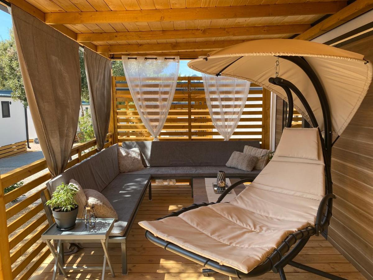 Mobile Home Saky, Biograd Na Moru Zewnętrze zdjęcie
